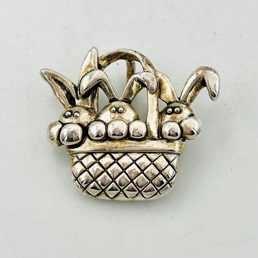 Vintage MJ Marie Jennifer Silver Tone Bunnies in Easter Basket Brooch Pendant